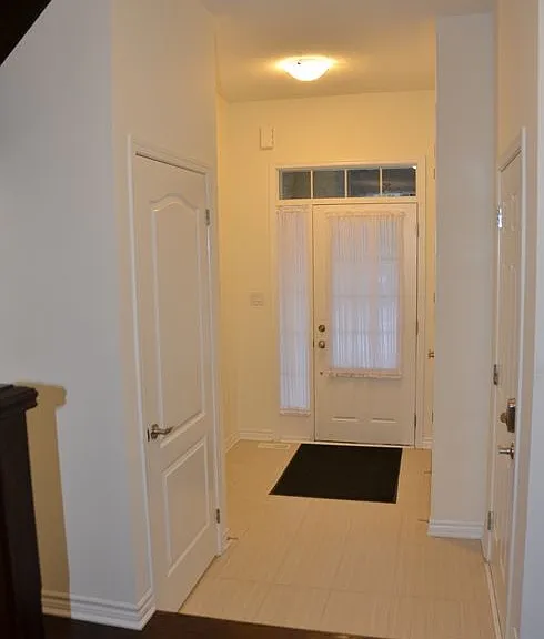 130 Major Cres — Photo 9