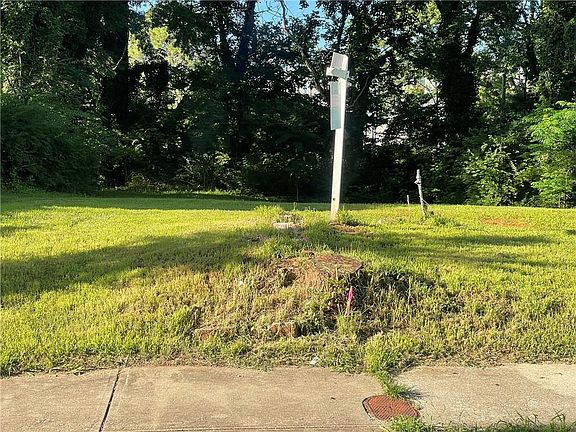 5th image of 131 Haygood Ave SE