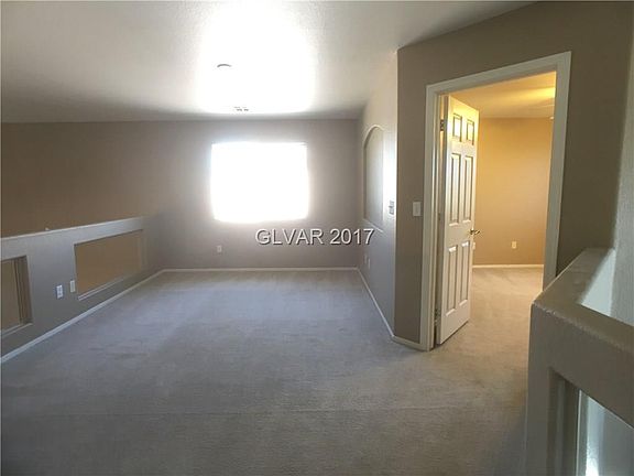 4th image of 1563 Dusty Canyon St