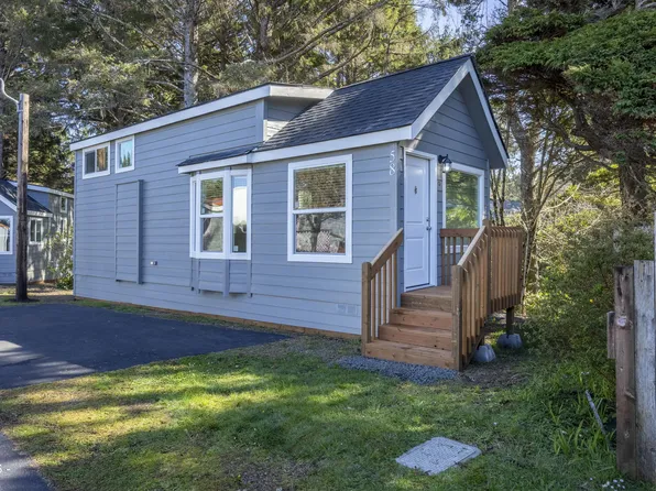 4875 N Highway 101 #58, Depoe Bay, OR 97341