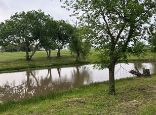 1563 Chinn Rd, Denton, TX 76207