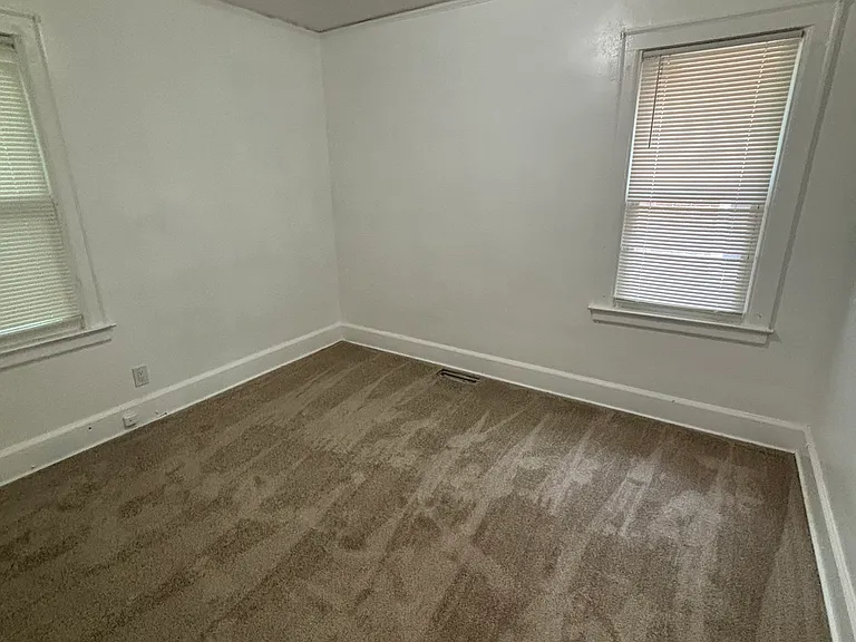 16237 Sorrento St — Photo 5