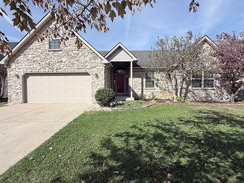 2988 Majestic View Walk