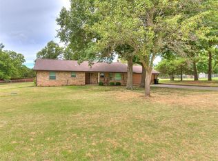 53 Serenada Ln, Shawnee, OK 74804