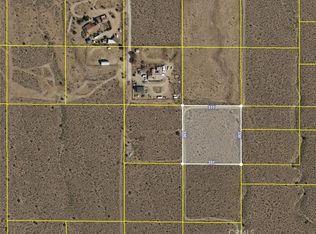 17000 Fort Tejon Rd #33, Llano, CA 93544