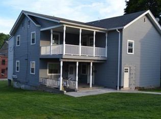 1037 Keene St, Springdale, PA 15144