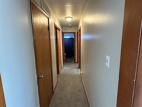4th image of 204 Solon Rd