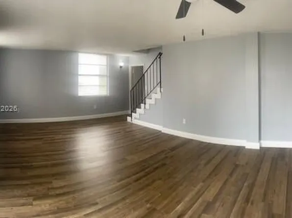 1752 NW 55th Ave APT 203, Fort Lauderdale, FL 33313