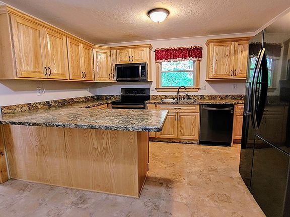 2nd image of 10 Halley Dr