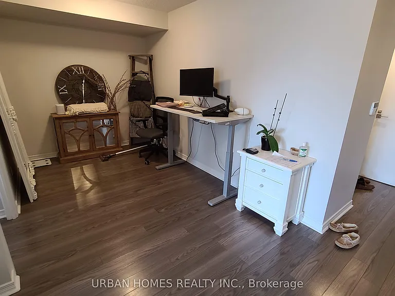352 Front St W #704 — Photo 7