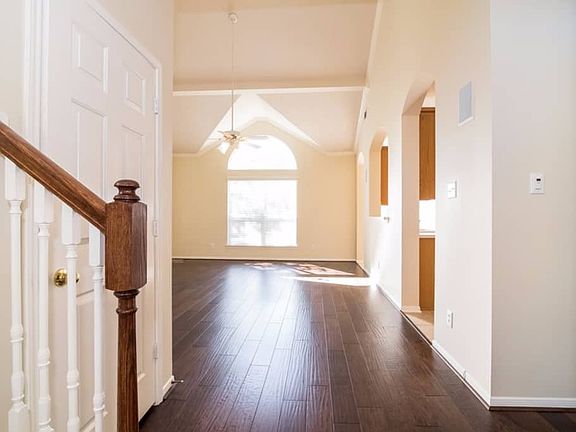 3rd image of 19207 Westfield Pkwy