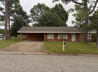 607 Temple Dr, Gulfport, MS 39503