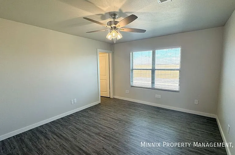 8007 Date Ave — Photo 18