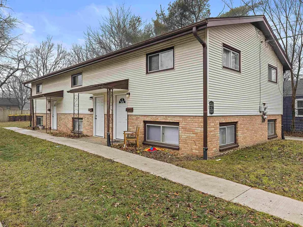 223 Belteberg Rd, Loves Park, IL 61111