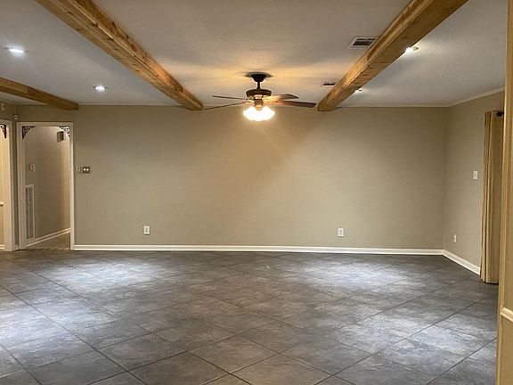 5th image of 16217 Congo Ln