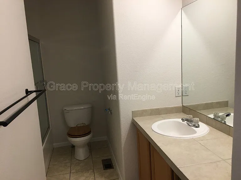 574 W 91st Dr — Photo 14