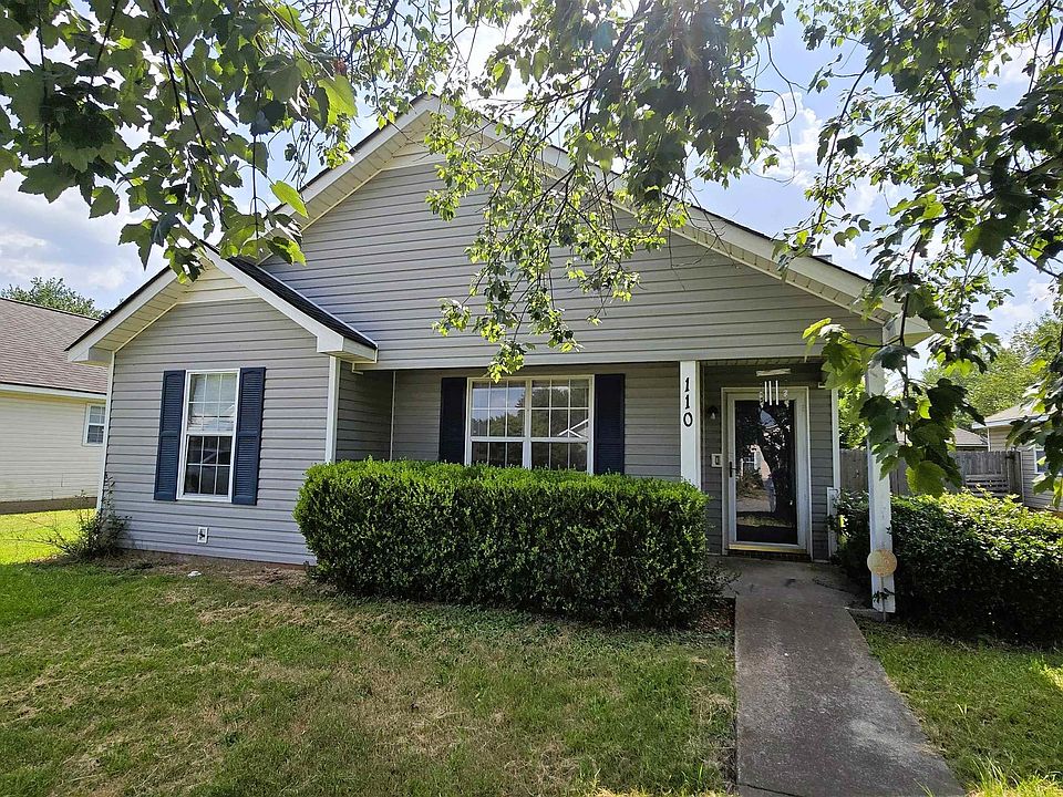 1st image of 110 Kensington Cir