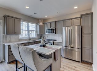905 Lyndley Dr, Fort Mill, SC 29708