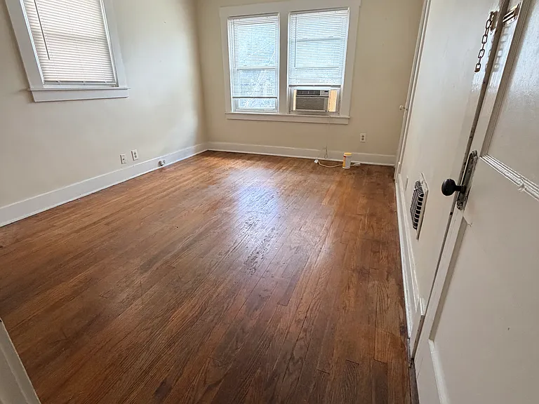 659 N Barbee Way #4 — Photo 5