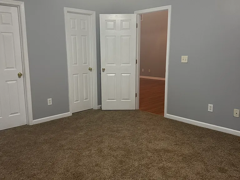 1630 Isleworth Cir — Photo 17
