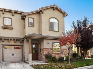 7102 Orchard Cir, Penryn, CA 95663
