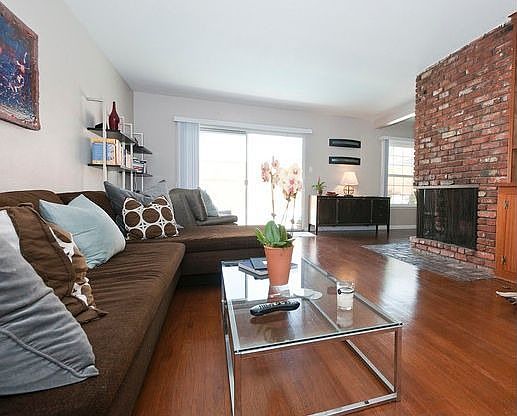 3rd image of 12553 Barbara Ann St