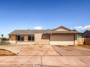 424 N Sandhill Rd, Las Vegas, NV 89110