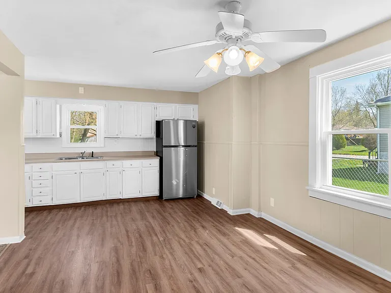 510 Devitt Ave #1 — Photo 5
