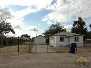 1617 Rench Rd, Bakersfield, CA 93308