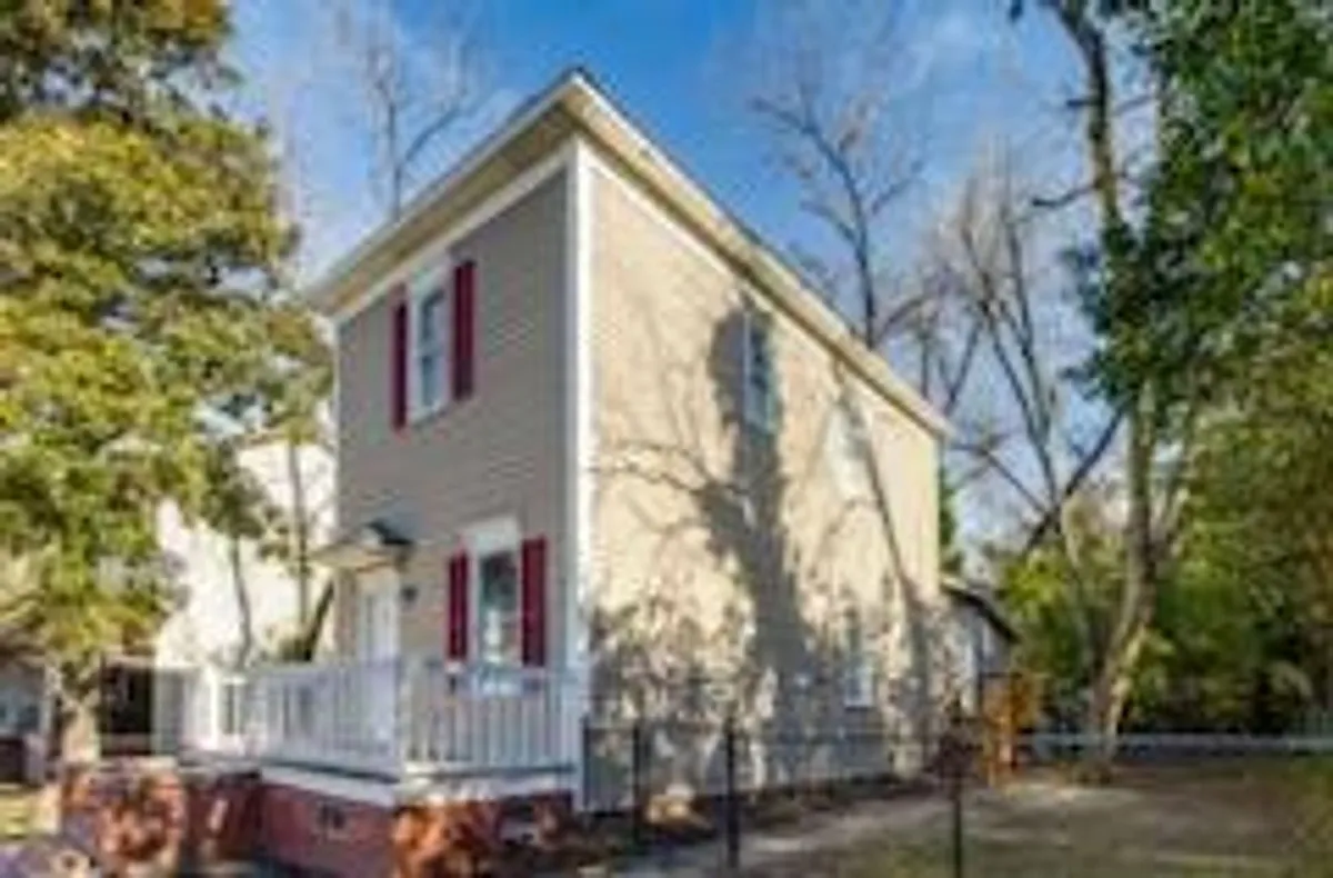 Building Photo - 1113 Olympia Ave