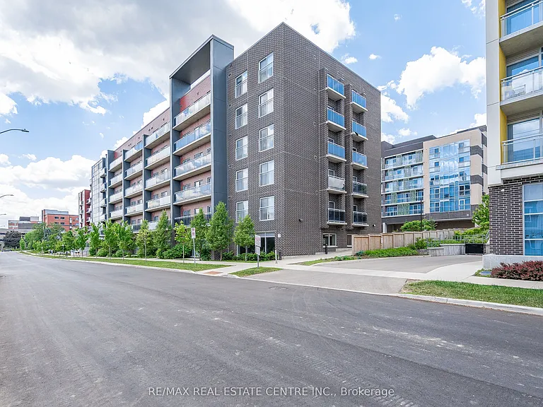 251 Hemlock St #707 — Photo 21