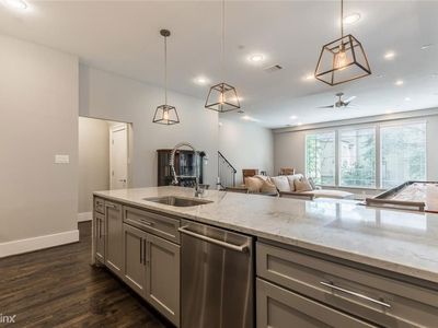 503 Bomar St, Houston, TX, 77006
