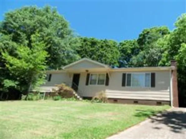 2026 Matt Dr, Austell, GA 30168