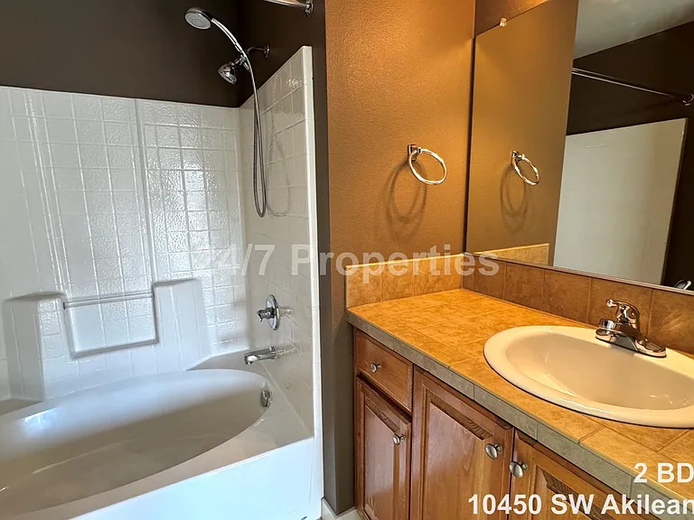 10450 SW Akilean Ter — Photo 11