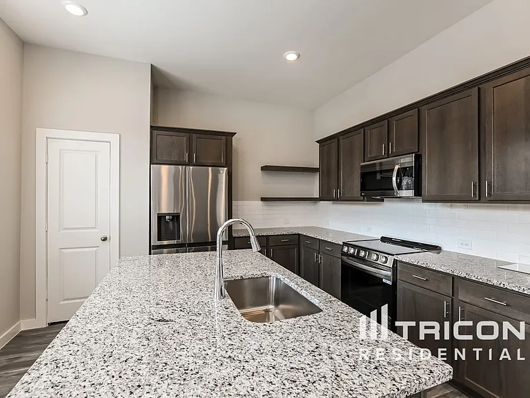 Tricon Peek Road — Photo 32