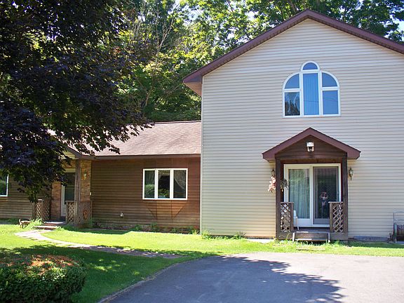 2nd image of 16 Norulla Ln