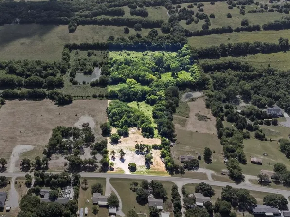 2060 Fm 2729, Whitewright, TX 75491