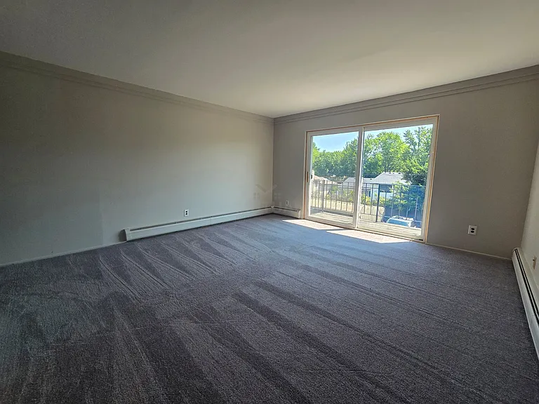 19820 W Twelve Mile Rd #24 — Photo 3