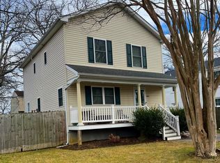 1635 Fairhill Dr, Edgewater, MD 21037