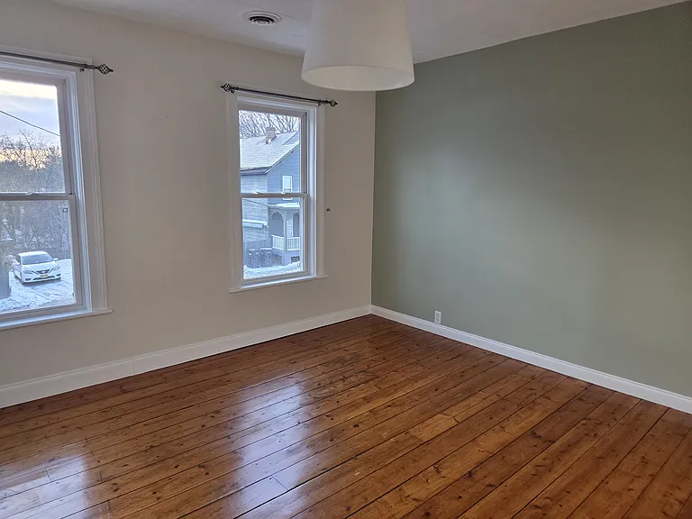 669 Pawling Ave #3 — Photo 15