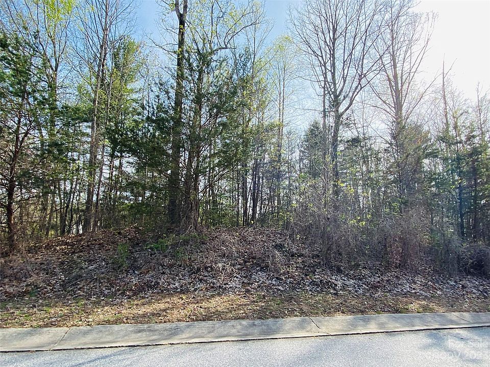 2nd image of LOT 33 Summerhill St SW