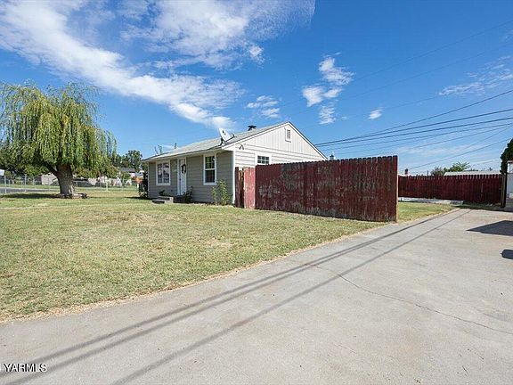 2nd image of 1304 Heffron St