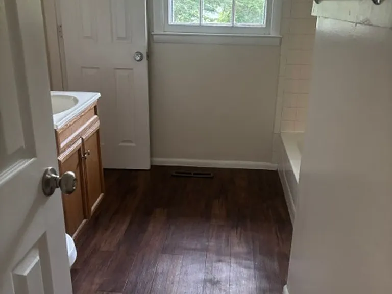 312 Woodhaven Dr — Photo 10