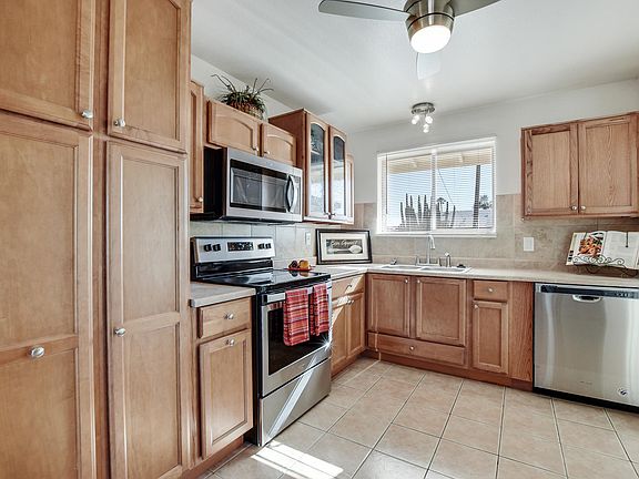 2nd image of 10643 W Sun City Blvd
