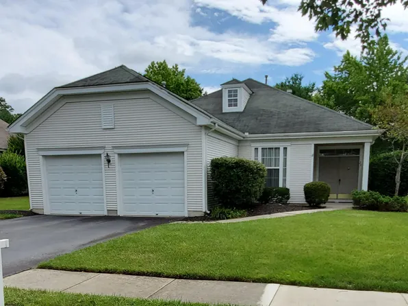 24 Pembrooke Way, Galloway, NJ 08205