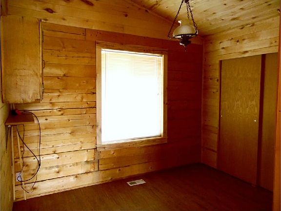 4th image of 4948 County Road 71