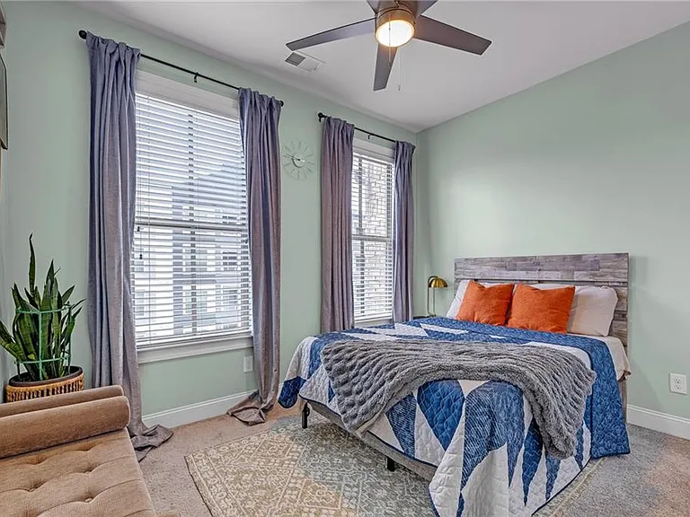 720 Avondale Hills Dr — Photo 20