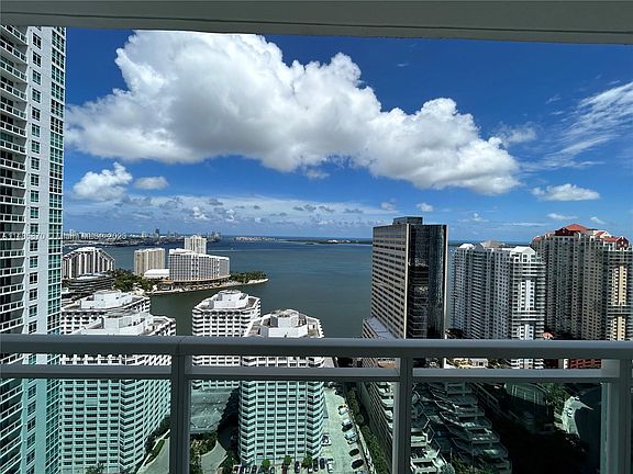 4th image of 951 Brickell Ave APT 3406