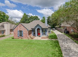 18446 Lake Camellia Ave, Baton Rouge, LA 70817