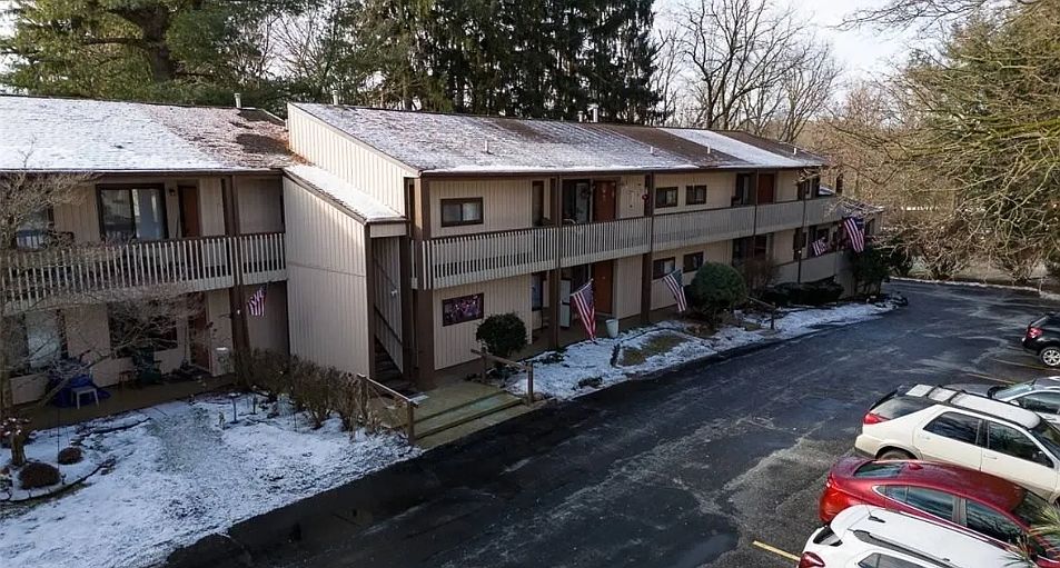 1st image of 136 N Cleveland Ave #9-A